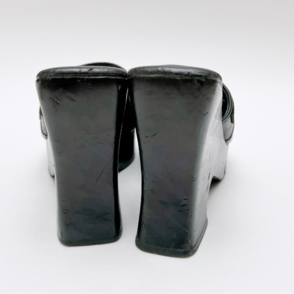 Vintage 90s Y2K Steve Madden Black Patchwork Leather Wood Platform Sandals - Picture 8 of 11